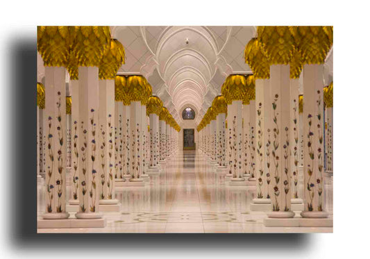 Interior de la Mezquita Sheikh Zayed